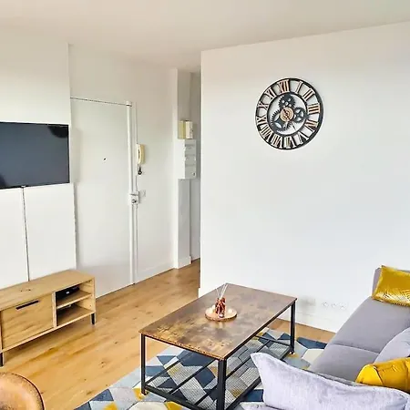 Appartement Spacieux Hyper Centre Saint Germain Exterior photo
